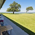 Lejlighed Emira - 50m From The Sea By Interhome